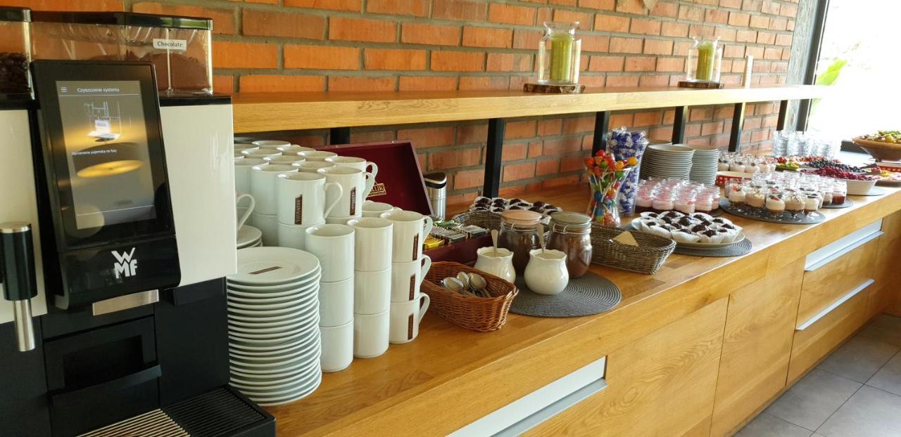 Hotel Stara Stajnia Pleszew Extérieur photo